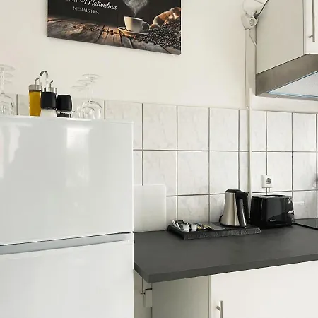 Zentrale Fur Monteure I Home2share *